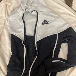 Nike windbreaker
